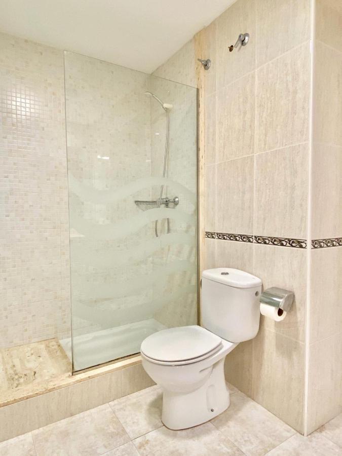 Appartement Devant La Plage Росас Экстерьер фото
